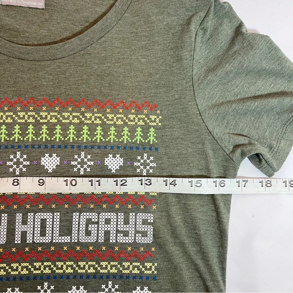 Fuego 🌈🎄Happy Holigays🎄 🌈Green T-shirt-Size XS - Picture 5 of 8
